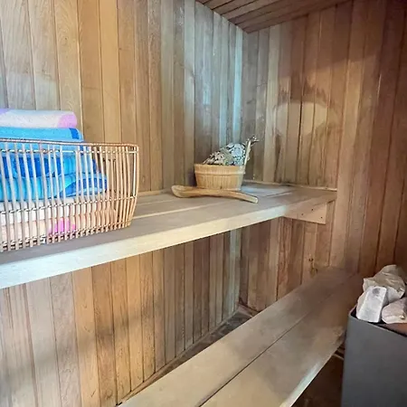 Kingdom With Sauna And Hamam וילה