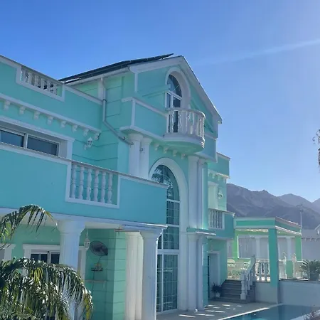 Kingdom With Sauna And Hamam فيلة *